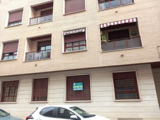 Pis a Calle américa 3. Piso planta baja c/ américa, 3 bajo a