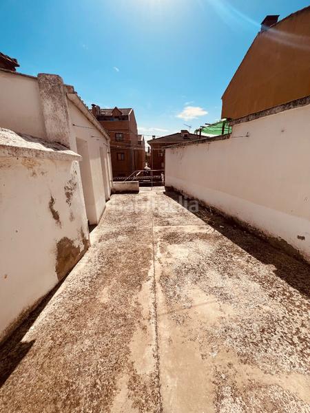 Foto d5921e0f-bf40-4818-a319-d94e6be24701. Casa se vende casa baja de pueblo en Torrelaguna