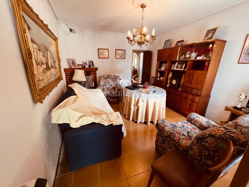 Foto f595e609-05ed-4821-907b-676abb3bf0b7. Casa se vende casa baja de pueblo en Torrelaguna