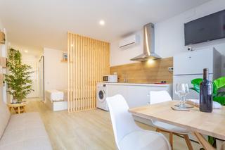 Etagenwohnung in Pau casals 77. A 50m del mar! reformado y listo para vivir a la pineda