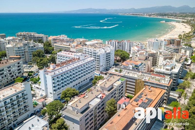 Foto 5912747d-b478-43ad-bddd-b220c340befa. Piso en montblanc 15 ático con terraza, piscina y licencia en Salou