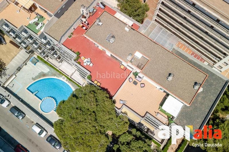 Foto 79f2ac88-384b-40ee-8365-20f280d57137. Piso en montblanc 15 ático con terraza, piscina y licencia en Salou