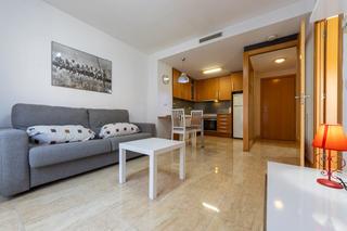 Lloguer Pis a Francesc macià 11. Acogedor piso de 1 habitación cerca del hospital joan xxiii