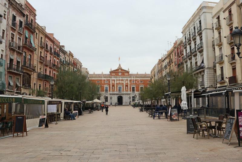 Foto 316c1681-f6fc-4d91-a7be-0e2c86e3534e. Aparcament cotxe a font 1 a Part Alta Tarragona