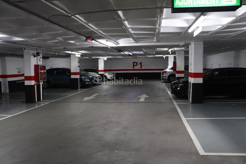 Foto 5b0ed8c8-23b6-49a8-a7c9-797322996d24. Aparcament cotxe a font 1 a Part Alta Tarragona