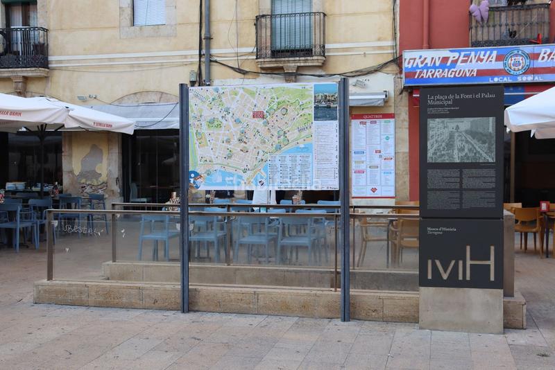 Foto fa9f0bb8-01f9-48eb-b304-a3f94149c0b9. Aparcament cotxe a font 1 a Part Alta Tarragona