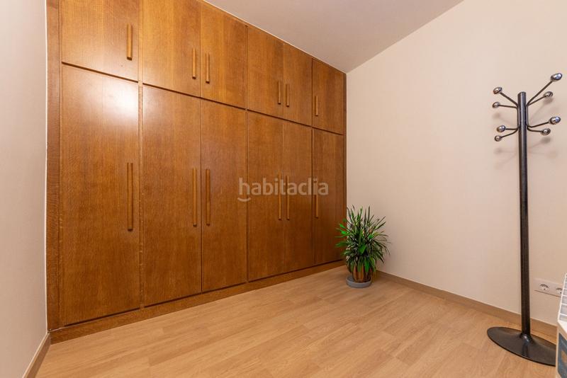 Foto 7a98f439-abfc-470f-9467-afdc6dc86e83. Location duplex dans Falset