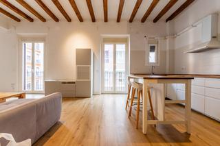 Location Appartement à August 24. Piso en alquiler con encanto en el centro de tarragona