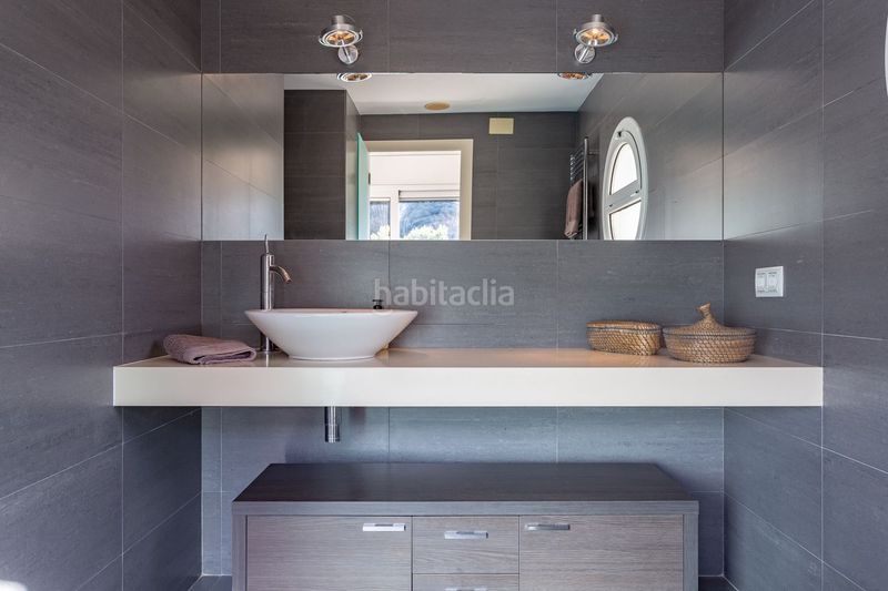 Foto 336c914f-9910-44d4-ba95-fa595ff2b7b1. Casa amb aparcament piscina a Vallirana