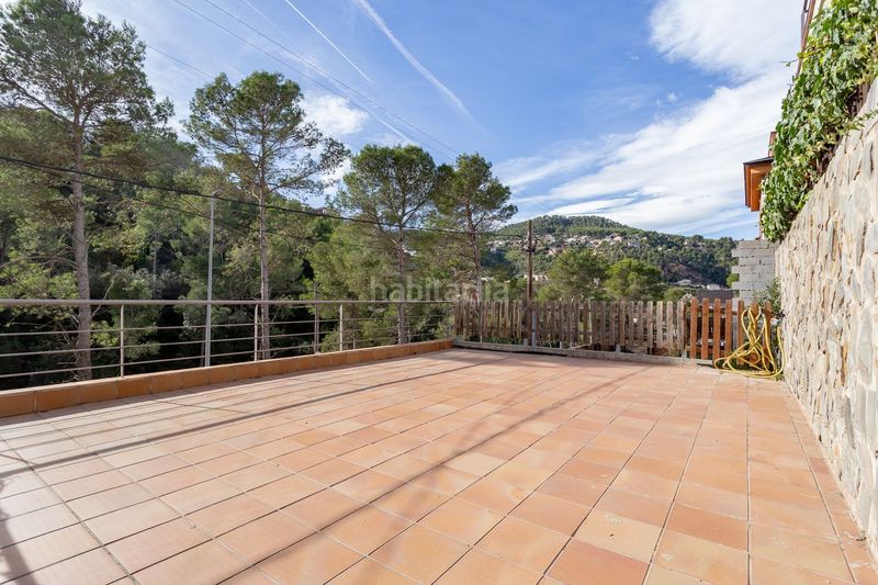 Foto a2ebacdd-4897-4743-9e8d-946ee588f21a. Casa amb aparcament piscina a Vallirana