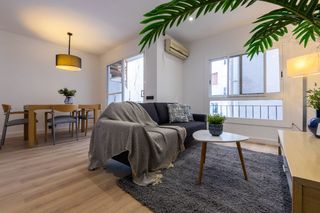 Pis  Taquigraf marti 7. Piso amplio y actualizado en tarragona