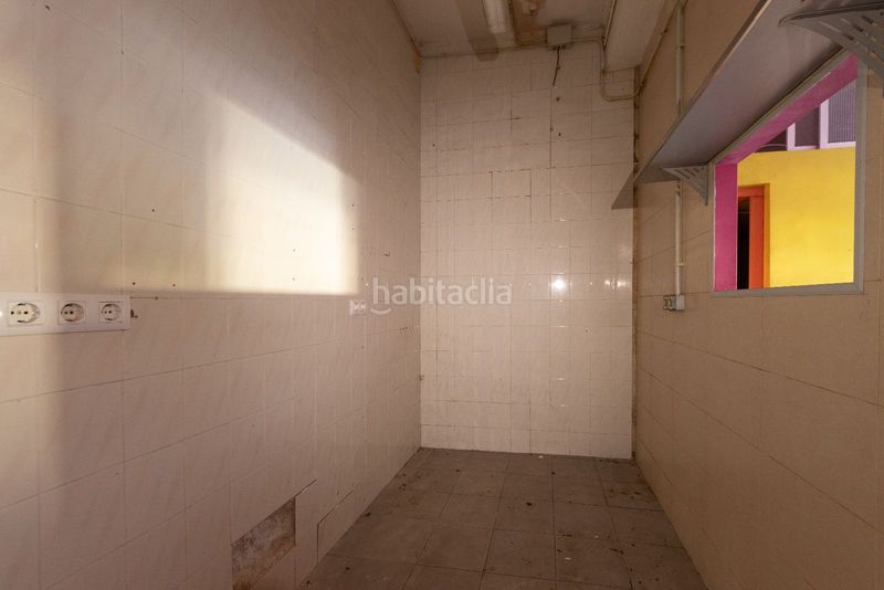 Foto 35e7ea82-5493-4e46-b82f-a888a3498242. Local comercial a Sant Pere i Sant Pau Tarragona