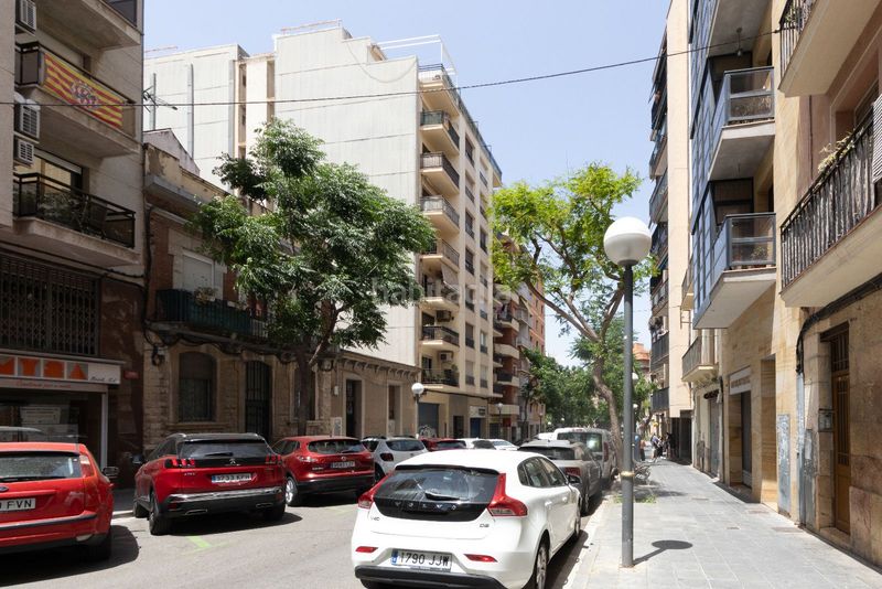 Foto bfe4db72-3af5-4664-8d4c-90a96a0df245. Àtic amb calefacció a Eixample Tarragona