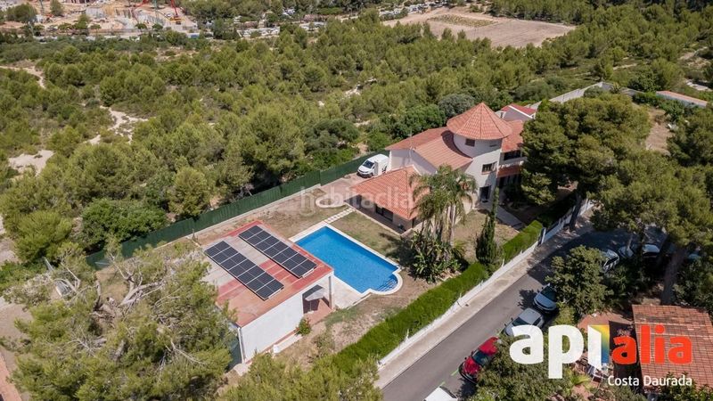 Foto 17a7ee5f-9445-4c04-987c-e3e681524d95. Xalet amb piscina a pla de maset - cap de Salou Salou
