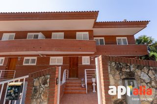 Reihenhaus  Via augusta 2. Casa con jardín en altafulla