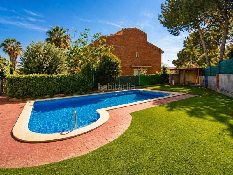 Foto 205d8c57-9bbc-4003-bdfa-c504d5e22354. Chalet  pareado en Jardins de Vilafortuny - Mas d'en Bosch Cambrils