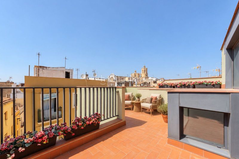 Foto 46bff8d5-d8bd-422e-8b39-93eb30d51f5d. Casa edificio singular en el corazón en Part Alta Tarragona