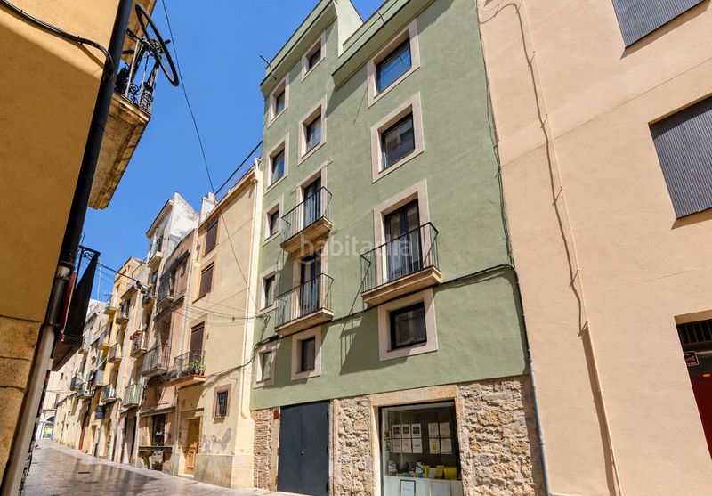 Foto 7243e4f9-f13d-4158-8378-3eb77db8df40. Casa edificio singular en el corazón en Part Alta Tarragona