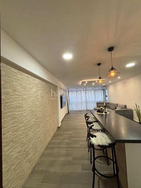 Foto 2da2a202-e418-4344-9b81-a541e3600157. Piso luminoso piso reformado en avenida jaime i en Benidorm