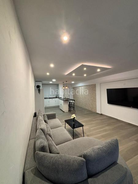 Foto fce39fe3-d961-40fd-8f56-56aefdda87f7. Piso luminoso piso reformado en avenida jaime i en Benidorm