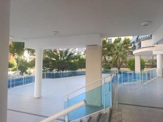 Pis a Alitana-Casablanca. Luminoso piso con terraza y piscina en cala de villajoyosa  carr