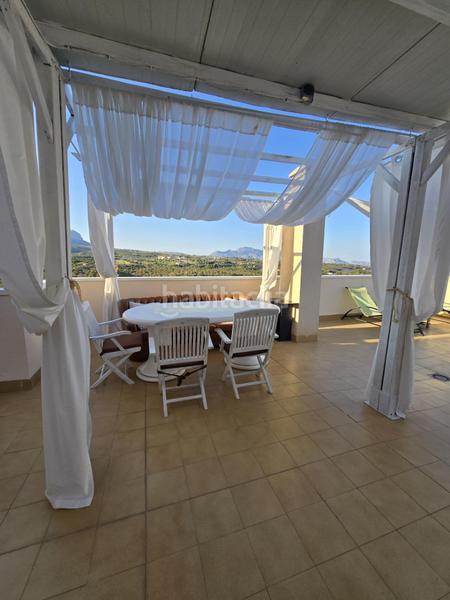 Foto 495a3a6c-d446-48b8-b5b5-b6a7e0b71db8. Àtic a calle calle presidente adolfo suárez a Via Parque Benidorm