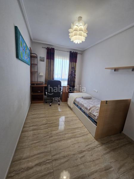 Foto bfc7fd57-4377-4670-a317-5871327651db. Àtic a calle calle presidente adolfo suárez a Via Parque Benidorm