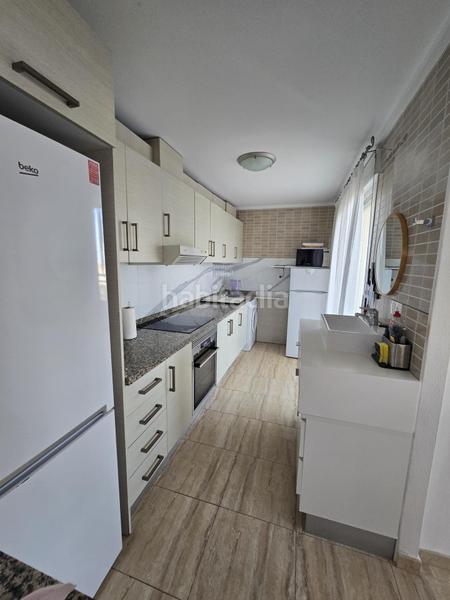 Foto c1c6f713-e619-4ef4-82f8-ce2c86f77307. Àtic a calle calle presidente adolfo suárez a Via Parque Benidorm