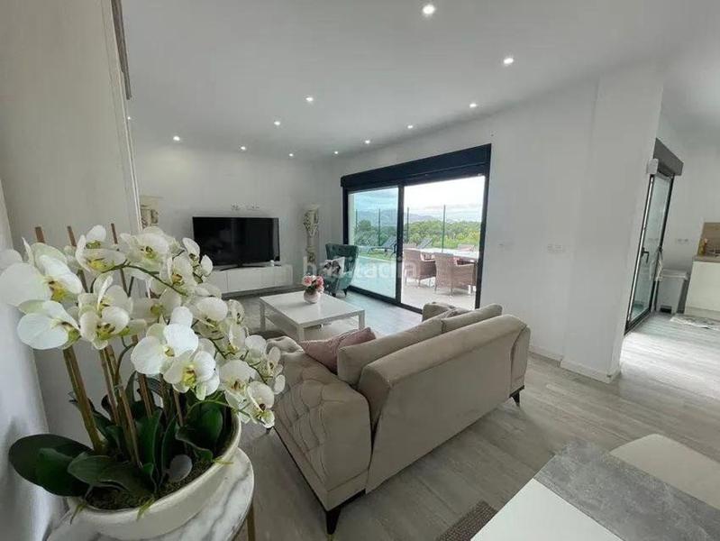 Foto 7538d57d-4bc7-438f-9ea7-dc6db1cd5f0e. Chalet en Escandinavia-Cautivador Alfàs del Pi (l´)