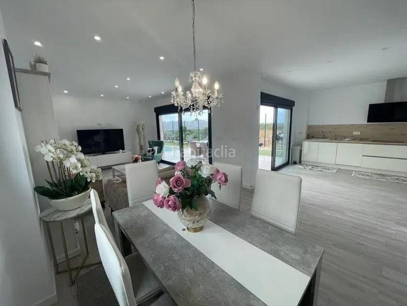 Foto 418327fe-6ea9-4fc1-a3be-69ad9758b0c0. Xalet amb piscina a Escandinavia-Cautivador Alfàs del Pi (l´)