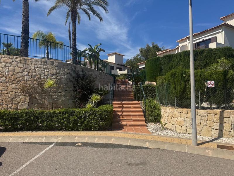 Foto c0cadf28-8c23-4162-a02f-8305877027e6. Chalet avec piscine dans Golf Bahía Finestrat