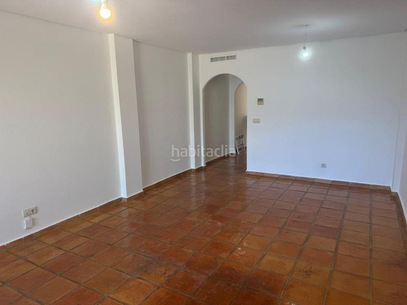 Foto e8a41174-167e-4149-9db8-e6a349c16758. Chalet avec piscine dans Golf Bahía Finestrat