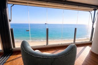Piso en Playa Levante. Exclusivo apartamento de lujo en primera línea de mar  vistas pa