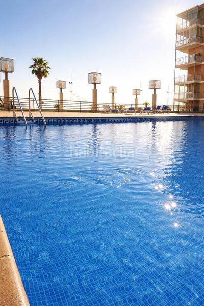 Foto 51944dae-8465-4c3d-ada4-ffe6b2017c0b. Pis amb aparcament piscina a Playa Levante Benidorm