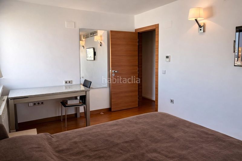 Foto a3333b0e-b99c-44f3-89b0-e7a47bbe06d7. Pis amb aparcament piscina a Playa Levante Benidorm