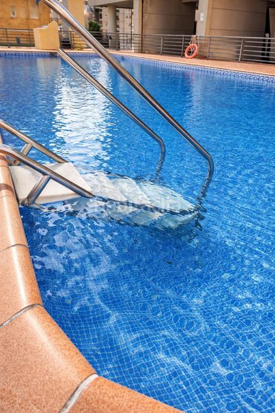 Foto c20de3ba-7fd3-4a66-b35d-141acb824217. Pis amb aparcament piscina a Playa Levante Benidorm
