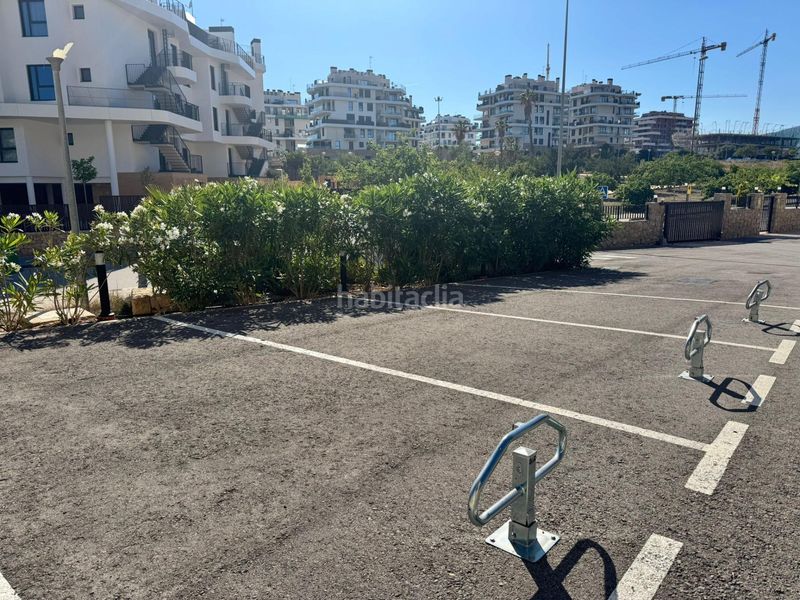Foto b6d94f24-7a01-4e4e-836f-18bbb1a08282. Pis amb aparcament a Platja de Torres Vila Joiosa (la)