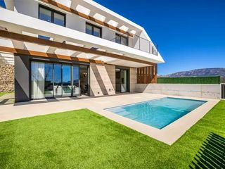 Casa in Casco urbano. Polop  villas de obra nueva con vistas al mar y a la montaña 34