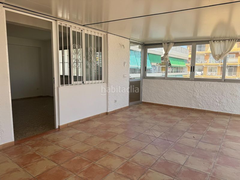 Foto 3cfa640b-92b1-4e04-87b2-abb3ead26f30. Àtic amb aparcament a Playa Levante Benidorm