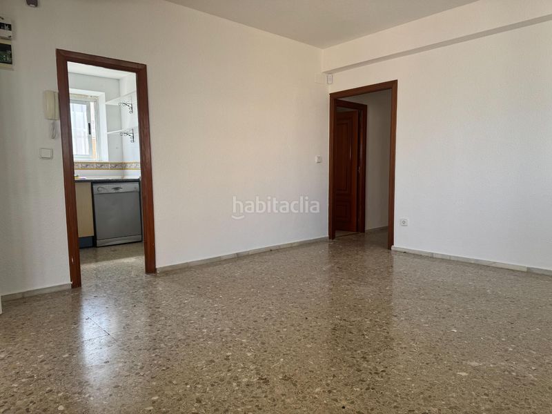 Foto db6ef0db-5c42-4ea3-8e38-32c65da038ec. Àtic amb aparcament a Playa Levante Benidorm