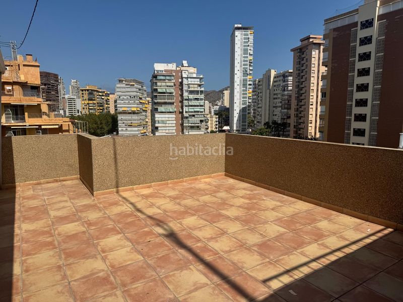 Foto ddcd25a4-5581-4185-8473-322ac2c741e3. Àtic amb aparcament a Playa Levante Benidorm