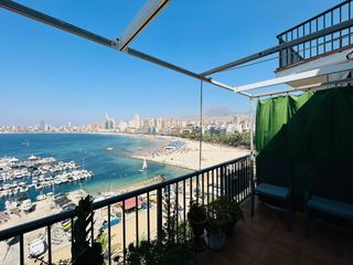 Duplex à Casco Antiguo - Puerto. Duplex con vistas al mar en benidorm