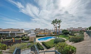 Casa adosada en Balcón de Finestrat-Terra Marina. Adosado de esquina completamente reformado  amplias terrazas  or