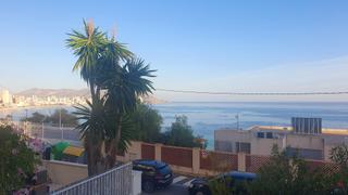 Etagenwohnung in Playa Poniente. ¡tu oasis frente al mediterráneo en playa poniente, benidorm!