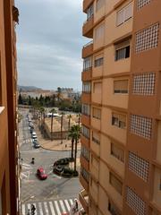Flat in Avinguda pianista gonzalo soriano 7. Piso reformado con luz y estilo en el corazón de villajoyosa