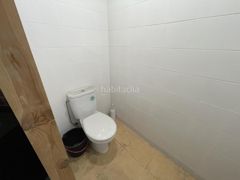 Foto a66f0438-f9c7-4a78-bad6-8b8b38e59a0b. Local comercial  a en Poble Sec Igualada