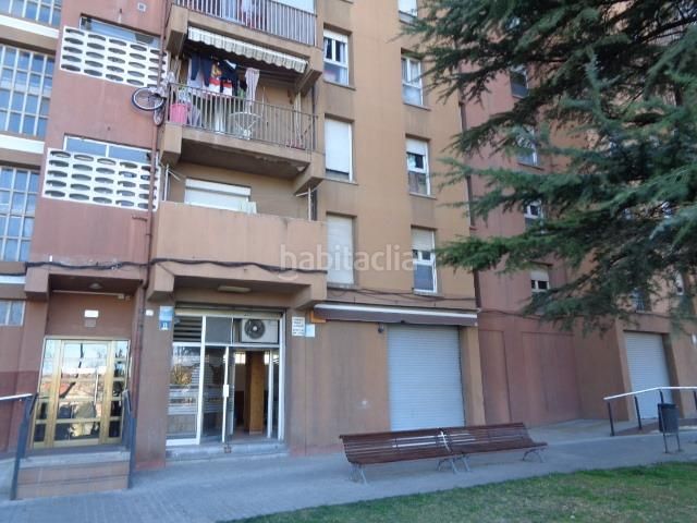 Foto bdfac32f-14d3-4a07-a46a-43b3e1405329. Local comercial a Centre Igualada