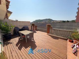 Semi detached house in Santa Margarida de Montbui. Casa reformada en el centro de santa margarida de montbui con te