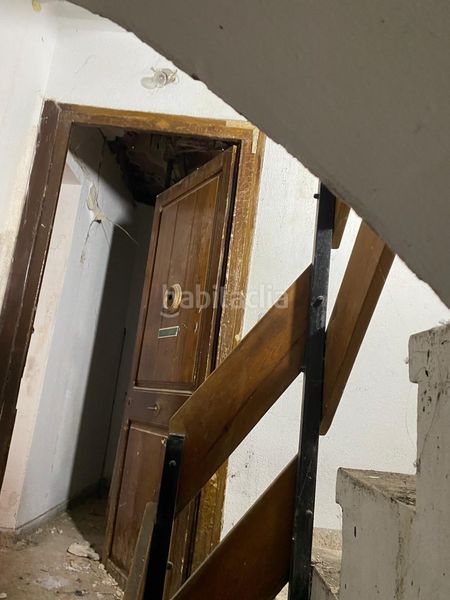 Foto fbacab1c-f89c-4331-857d-f03138728e96. Casa adossada amb aparcament a Centre Igualada