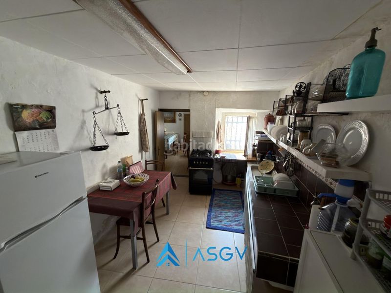 Foto f5a2876c-1067-4b54-83d1-91d65ee7ba4d. Casa amb calefacció aparcament piscina a Jorba